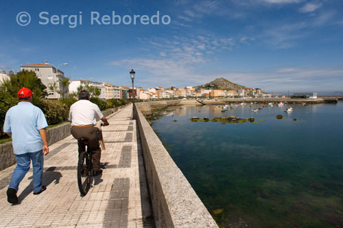 Un passeig Creu. Muxía.