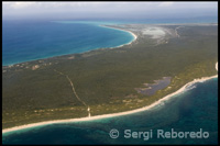 Vista aérea de Cat Island. Bahamas