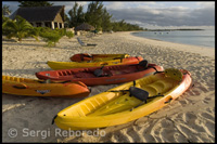 Kayak y canoas – Hotel Fernández Bay Village - Cat Island. Bahamas
