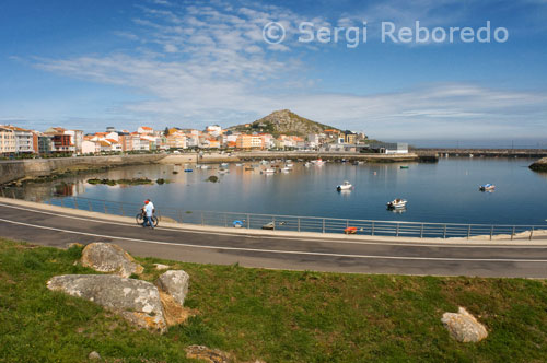    Un paseo Cruz. Muxía. 