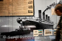 Ulster Folk & museu del transport. Una experiència de la història de la vida al Museu Folklòric a l'aire lliure, Holywood, Co Down. Exposicions del Titanic. Fes una ullada a un dels ulls de bou reals del Titanic recuperat del fons de l'Atlàntic. En observar la manera com els costats del marc es retallen verticalment per ajustar adequadament, sabem que això és probable que un ull de bou de la secció de tercera classe del vaixell. La mida i la construcció dels 9 tipus diferents d'ulls de bou sobre el Titanic estaven estrictament regulades per la Junta de Comerç per assegurar-se que tots a bord tenia un munt de llum i l'aire en el seu camí. Artefacte en préstec de RMS Titanic. Pel que fa a aquest excitant projecte que va a descobrir per què el dany en el casc del Titanic va provocar l'enfonsament del vaixell. Les mampares són parets d'acer en un vaixell que divideix el casc en compartiments estancs. Tant l'Olympic i del Titanic van ser construïts amb quinze mampares cada un, però aquests no van aconseguir la part superior del casc. Si hi ha més de dos compartiments inundats, l'aigua pot fluir a través de la part superior d'un envà i la inundació del compartiment del costat.