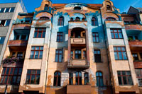 Hos Geldiniz, Falckensteinstrasse 46 in Berlin, Germany, Europe. You can find this beautifully painted house at the western end of the Oberbaum Bridge on Kreuzberg territory. The Turkish inscription on the balcony reads "Ho? geldiniz" ... "Welcome!". 