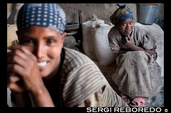 Two workers inside an old mill in the village of ATBA, located about 11 kilometers from the monastery of Abba Garima. The Ethiopian Garima Gospels are the earliest illustrated manuscripts of Christianity. Experts placed the work in 1100 AD, but radiocarbon dating indicated that the documents were created on a date between 330 and 650 AD. The monastic tradition says that the monk Abba Garima Gospels copied in a day, after founding the Garima Monastery in northern Ethiopia, I grew to Adwa. The two manuscripts are composed of 670 pages in total, 28 of which are illustrated. These include four portraits of evangelists and a drawing of the Temple of Solomon. The manuscripts are written in Ge'ez and have never left Ethiopia. Several experts have carefully considered the Gospels, because the goatskin cover is so fragile that it could break during the exam. A French expert on Ethiopian art was allowed to take two small samples for testing. The tests, combined with some stylistic analysis, suggest that the manuscripts are about 1,400 years old. It is creating a museum in the hope of being able to protect the Gospels while allowing onlookers see them up close.