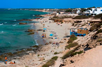 Formentera. Playa de Migjorn, Formentera, Islas Balears, España. Hotel Riu la Mola. Turistas, turistas, Platja de Migjorn, playa, Formentera, Pitiusas, Islas Baleares, España, Europa.