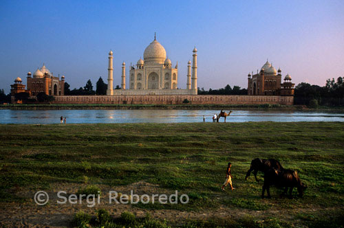 INDIA CROSSING THE RIVER GANGES Taj Mahal in River Yamuna; Agra; India The Taj Mahal is a mausoleum located in Agra; India; built by Mughal Emperor Shah Jahan in memory of his favourite wife; Mumtaz Mahal. The Taj Mahal is considered the finest example of Mughal architecture; a style that combines elements from Persian; Ottoman; Indian; and Islamic architectural styles. In 1983; the Taj Mahal became a UNESCO World Heritage Site and was cited as "the jewel of Muslim art in India and one of the universally admired masterpieces of the world's heritage." 