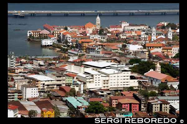 Panama City, Panama, Old part of town, Casco Viejo, seen from Ancon Hill. Casco Antiguo Historic Town Panama City Central America old town houses. Casco Viejo (Spanish for Old Quarter), also known as Casco Antiguo or San Felipe, is the historic district of Panama City. Completed and settled in 1673, it was built following the near-total destruction of the original Panamá city, Panamá Viejo in 1671, when the latter was attacked by pirates. It was designated a World Heritage Site in 1997. Panama city was founded on August 15 of 1519 and it lasted one hundred and fifty-two years. On January 1671, the Governor Juan Perez de Guzman had it set on fire, before the attack and looting by the pirate Henry Morgan. In 1672, Antonio Fernández de Córdoba initiated the construction of a new city, which was then founded on January 21, 1673. This city was built on a peninsula completely isolated by the sea and a defensive system of walls. Today this place preserves the first institutions and buildings of the modern city of Panama. It is known as Casco Viejo (Spanish for Old Town). 