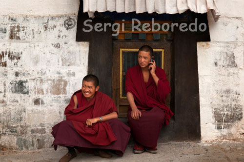 Monks inside the Tashilumpo Monastery, located in Shigatse, Tibet. The monastery also Tashilumpo one of several monasteries remain intact in the 1970's cultural revolution.