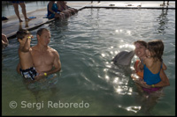 UNEX. Program "Meet the Dolphin" - Sanctuary Bay - Grand Bahama.