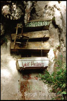 Philippine funeral rites. Hanging coffins. Echo Valley. Sagada. Northern Luzon.