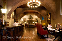 Foyer / lobby of the Hotel Monasterio Orient Express. Cuzco.
